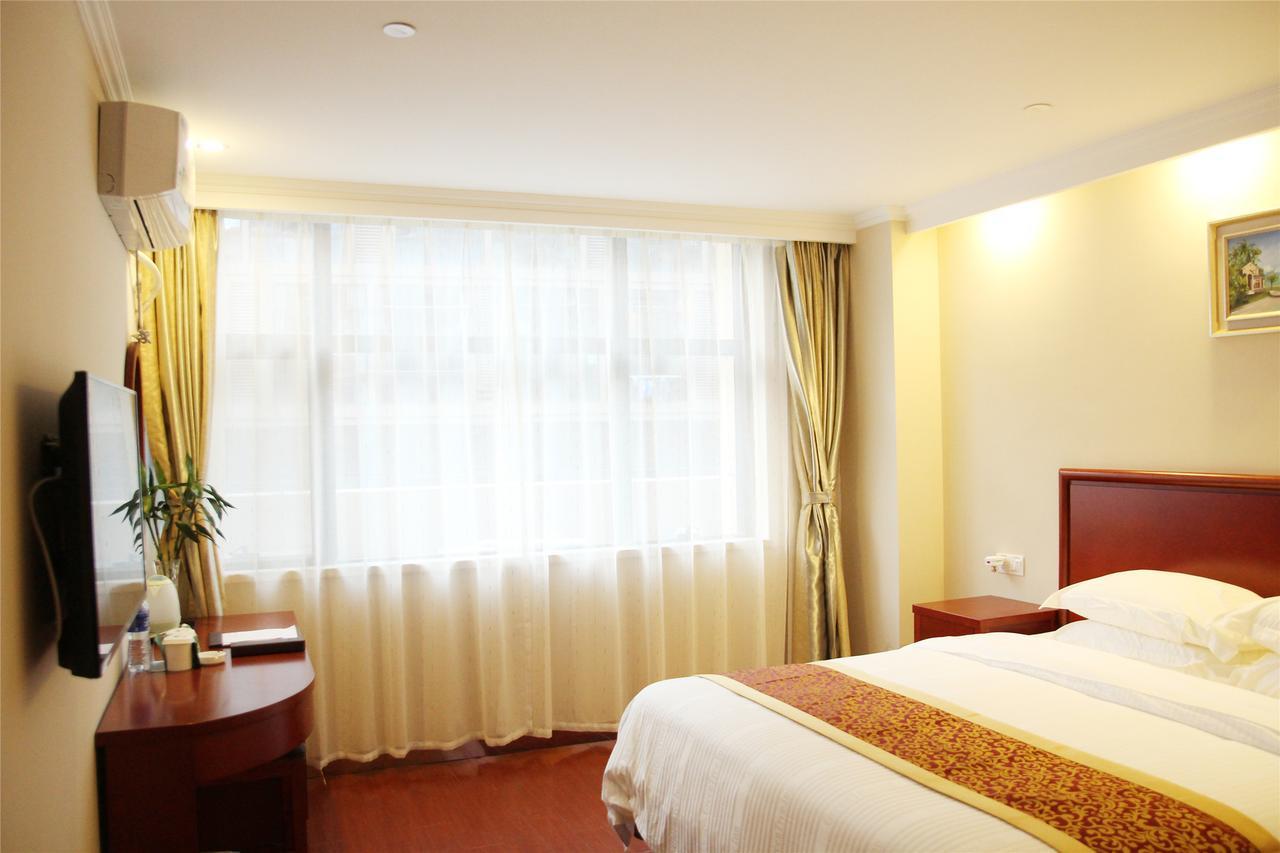 Greentree Inn Zhejiang Taizhou Tiantai Bus Station Express Hotel Esterno foto