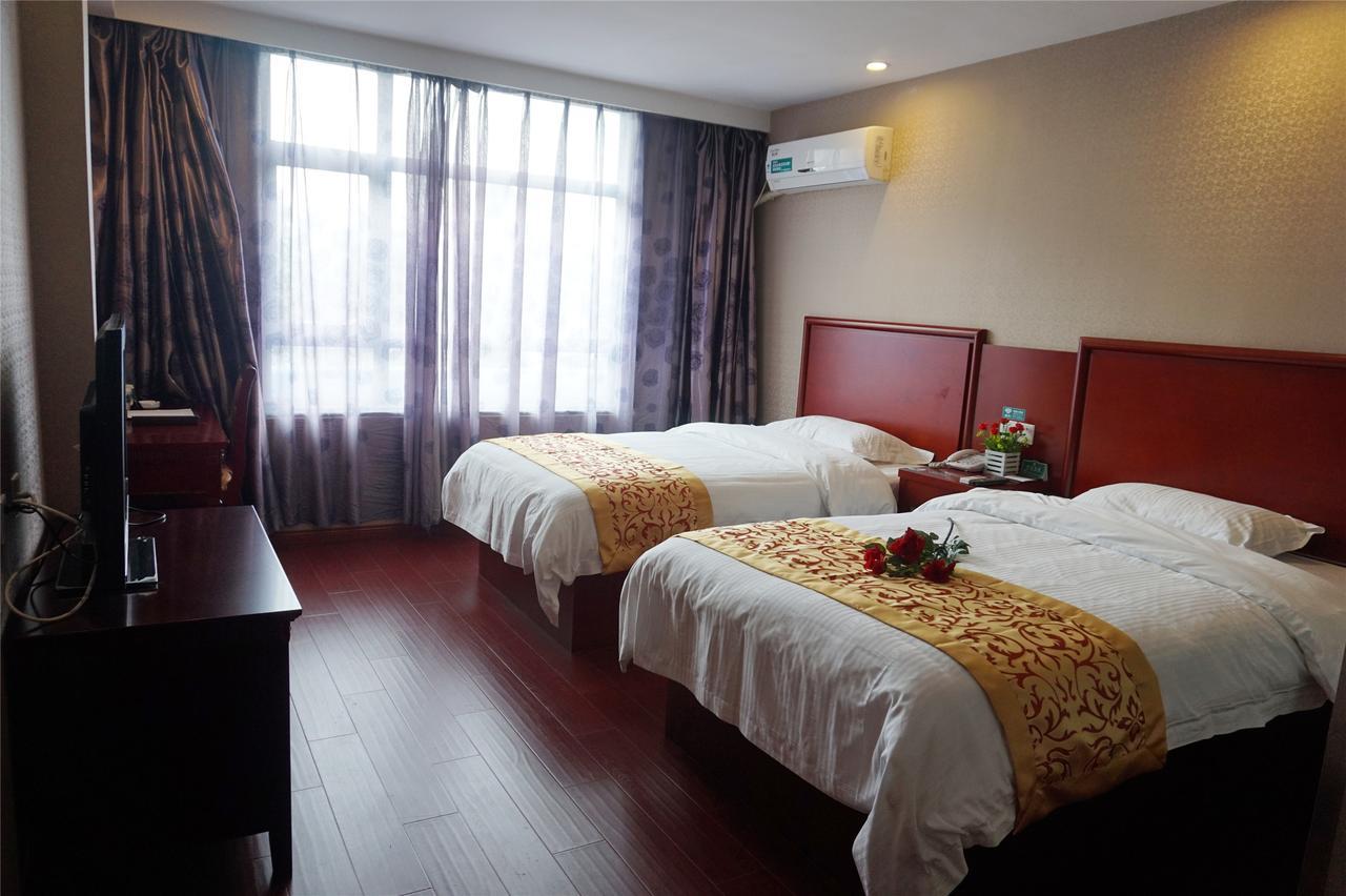 Greentree Inn Zhejiang Taizhou Tiantai Bus Station Express Hotel Esterno foto