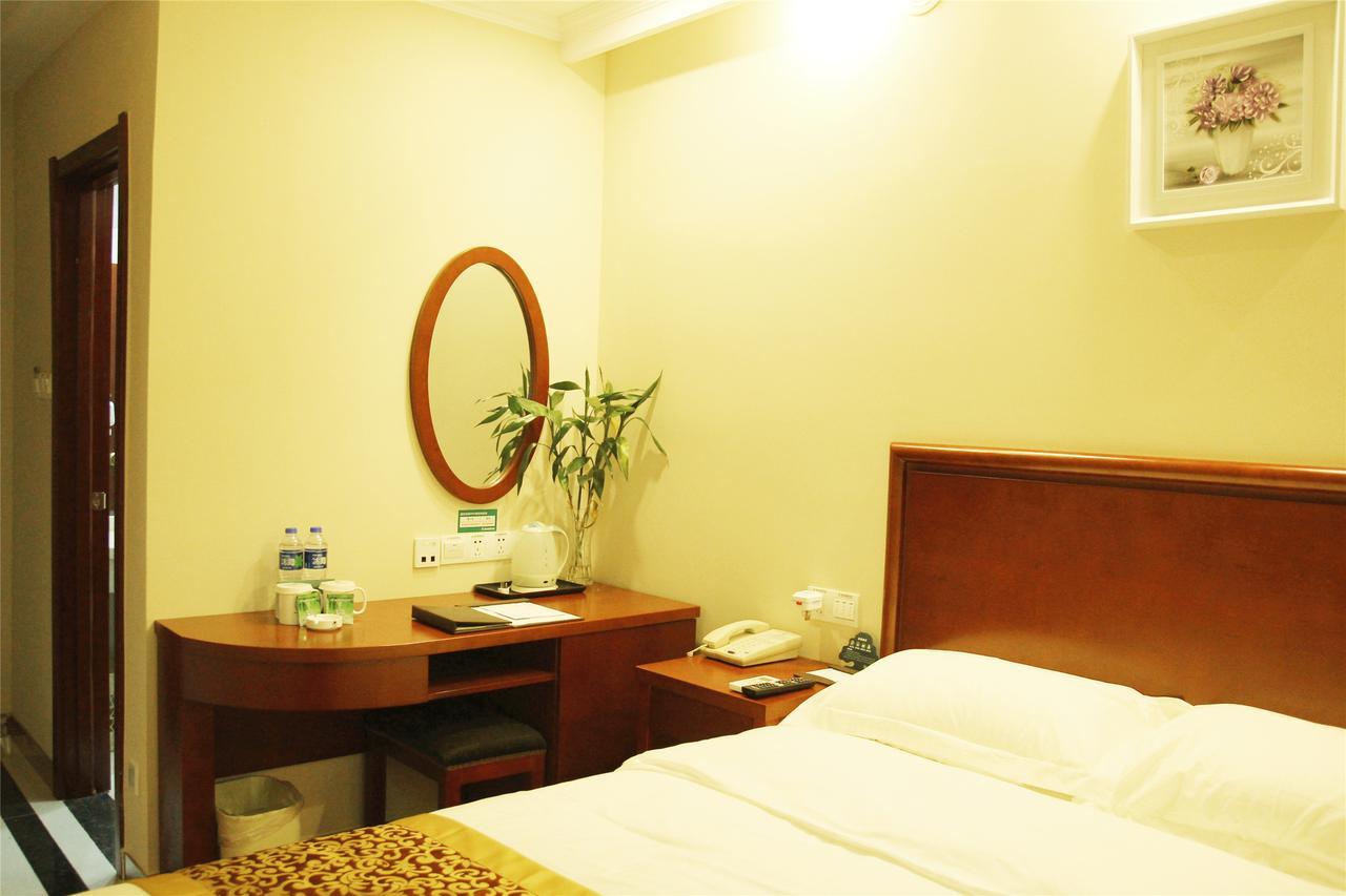 Greentree Inn Zhejiang Taizhou Tiantai Bus Station Express Hotel Esterno foto