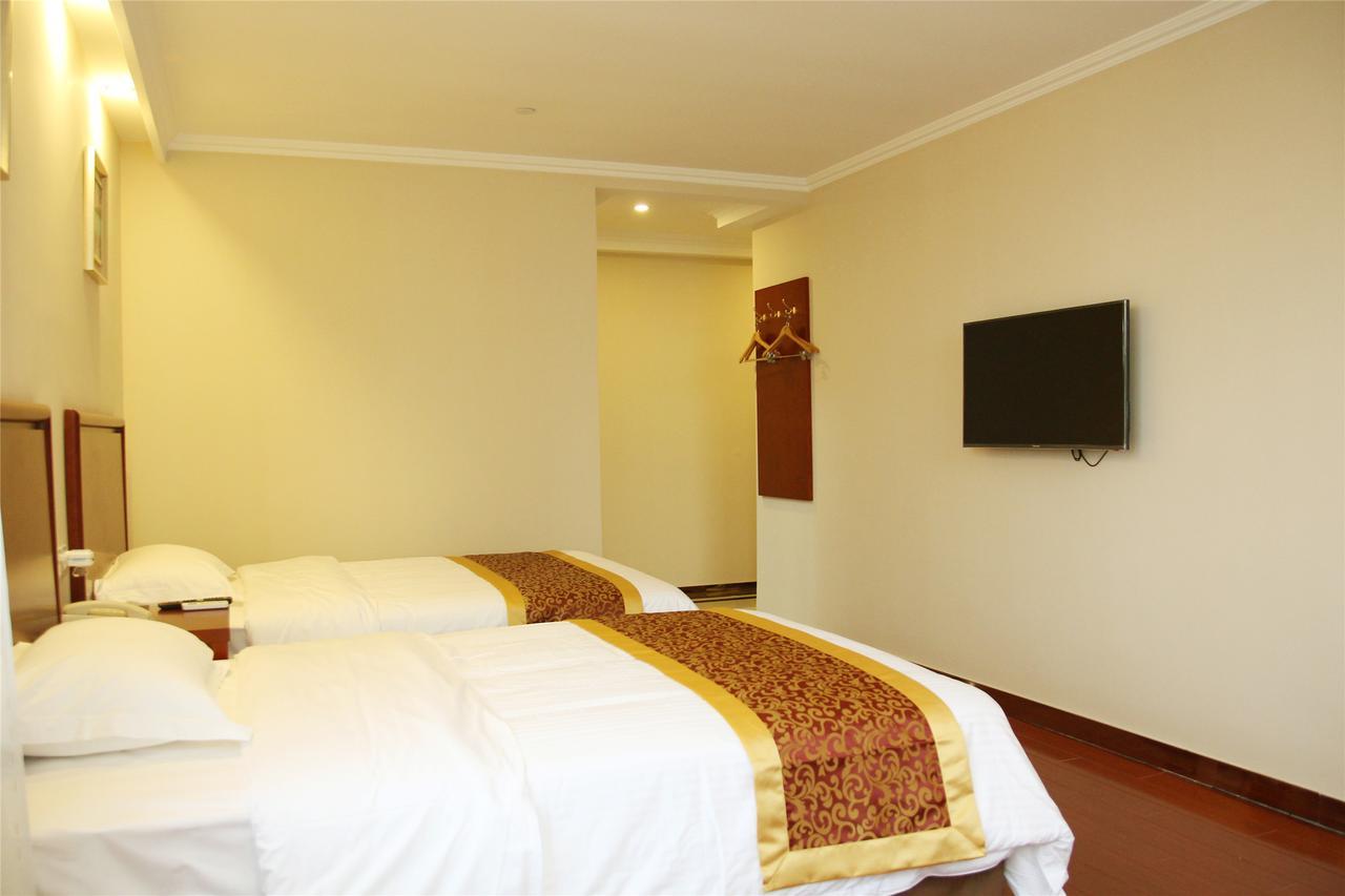 Greentree Inn Zhejiang Taizhou Tiantai Bus Station Express Hotel Esterno foto