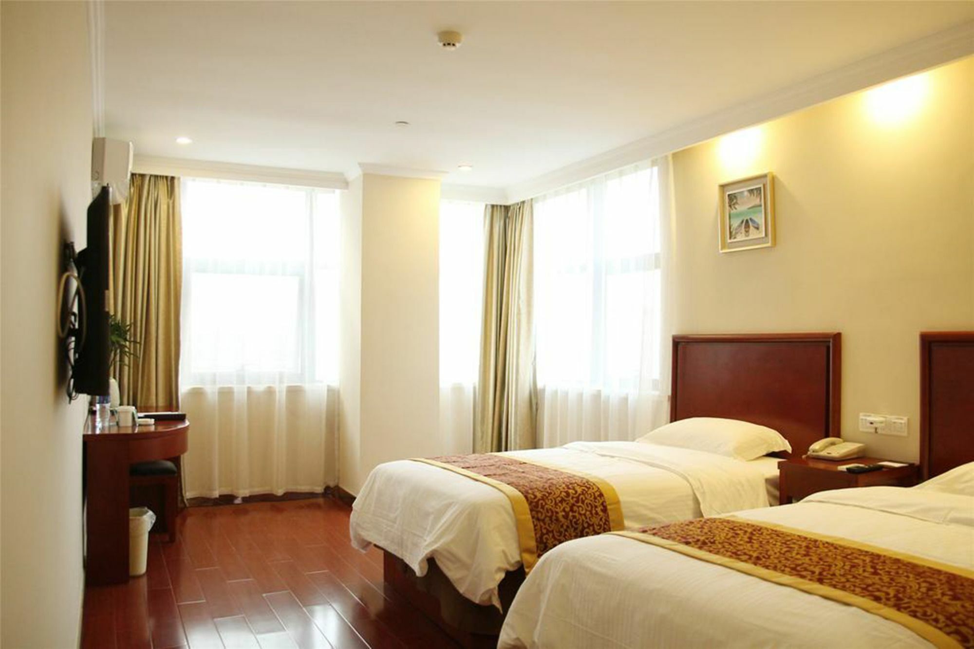 Greentree Inn Zhejiang Taizhou Tiantai Bus Station Express Hotel Esterno foto